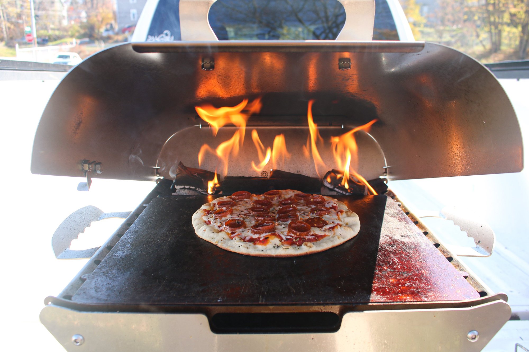 TG charcoal pizza grill TG charcoal pizza grill